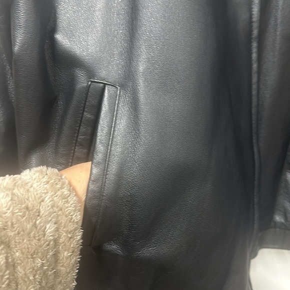 Large Tall black leather zip out liner warm coat jacket St John’s Bay - Picture 4 of 8